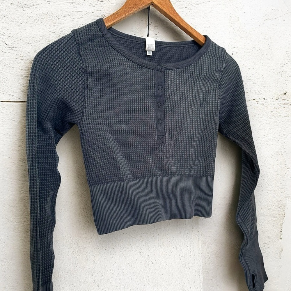 Aerie cropped waffle knit long sleeve  S